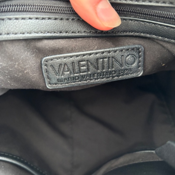 Valentino Leather slouch shoulder bag - Picture 7 of 10